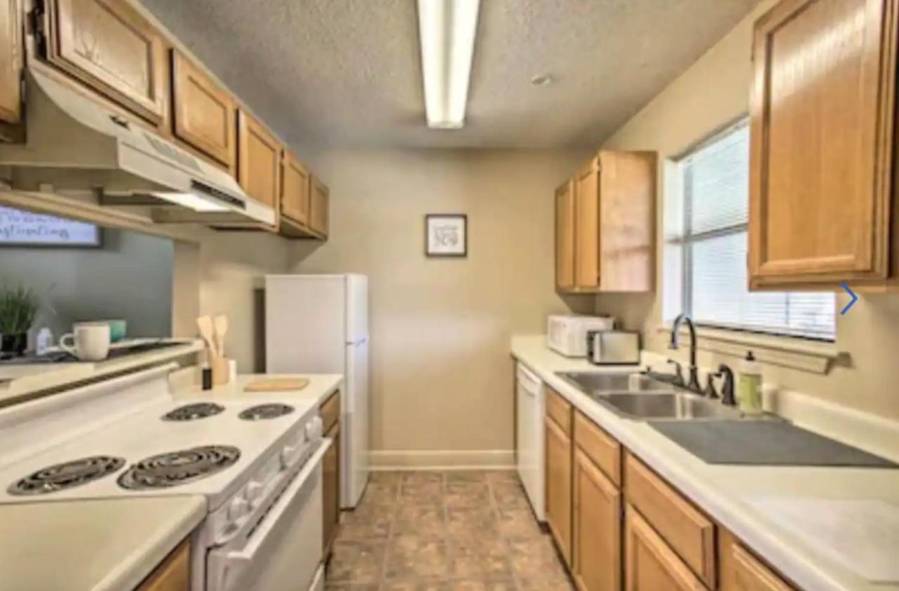 New! Lsu Baton Rouge Contemporary 3 Bedroom Suite Condo Exterior foto